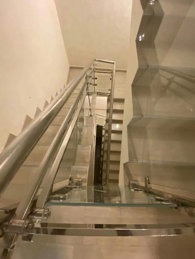 Apartment Appartement Luxe Idealement Situe A Dakar